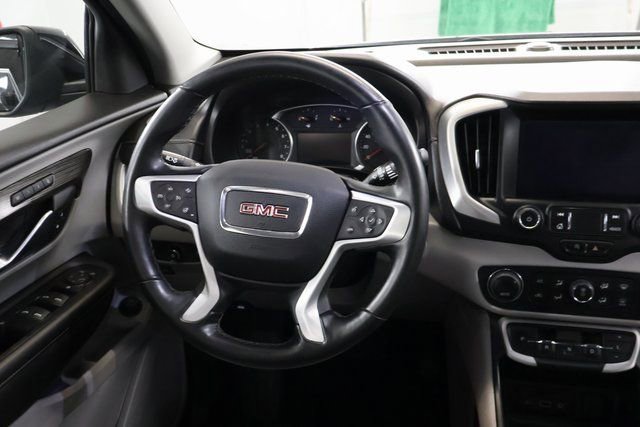 Used 2023 GMC Terrain SLT image 16