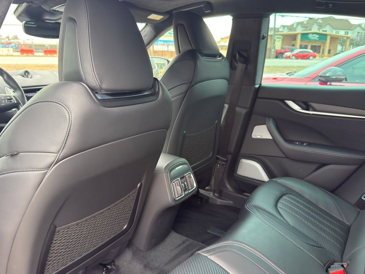 Used 2020 Maserati Levante S GranSport AWD/4WD image 27