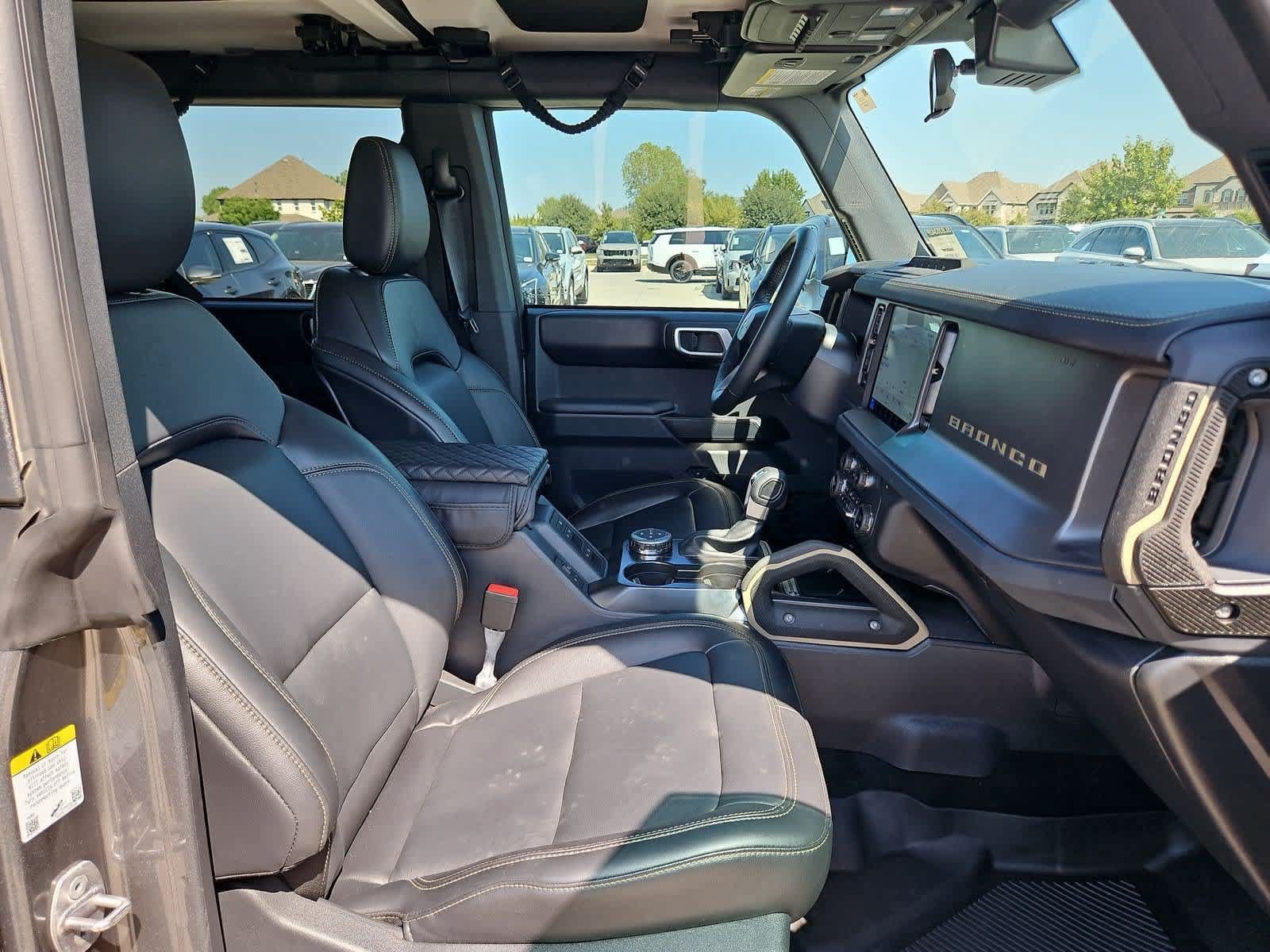 Used 2025 Ford Bronco Badlands AWD/4WD image 21