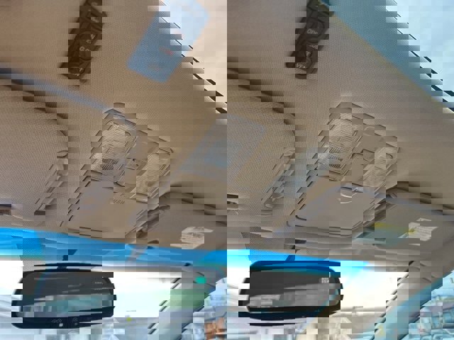 Used 2013 Hyundai Elantra GLS w/ Preferred Pkg image 24