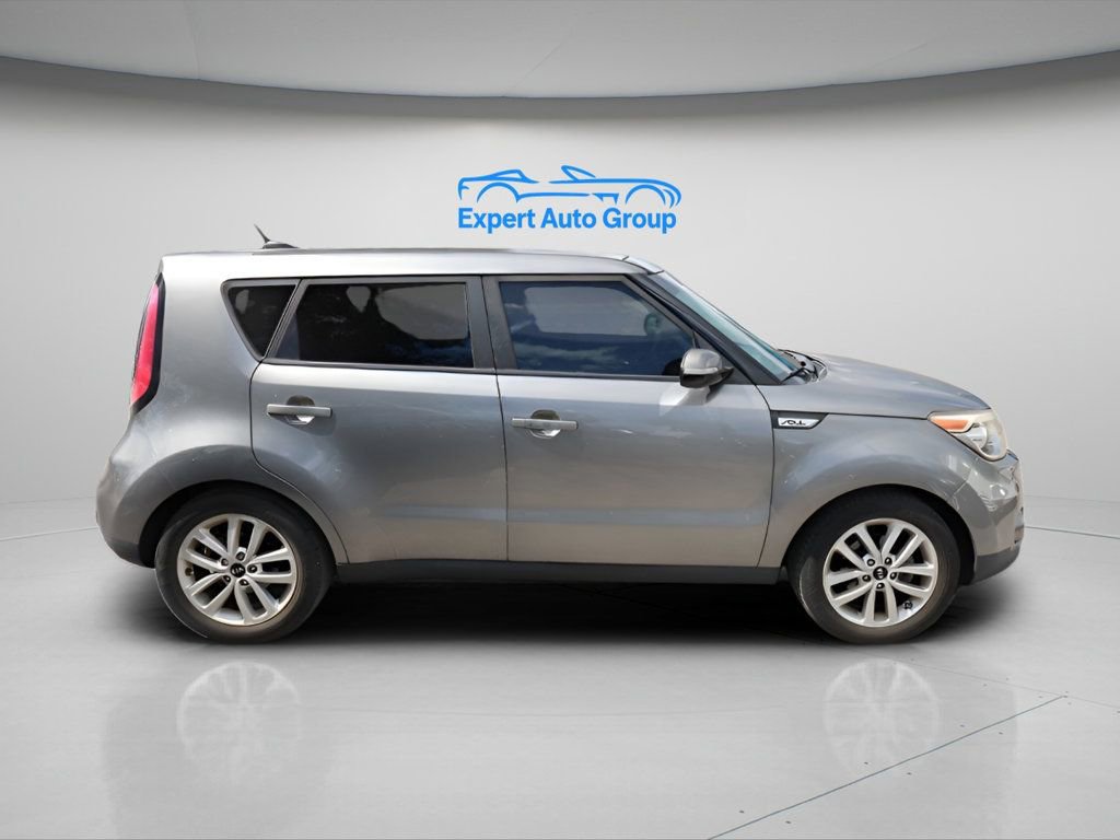 Used 2018 Kia Soul + w/ Primo Package image 34