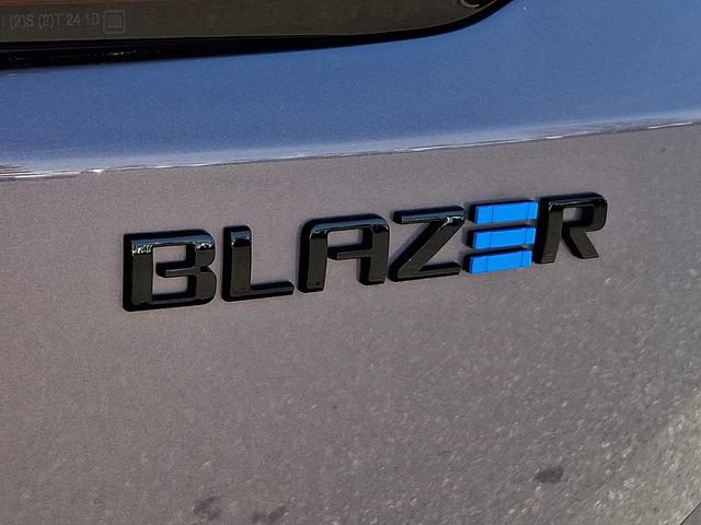 Used 2025 Chevrolet Blazer EV RS image 32