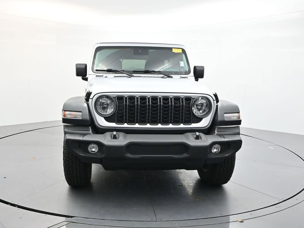 Used 2024 Jeep Wrangler Sport S image 2