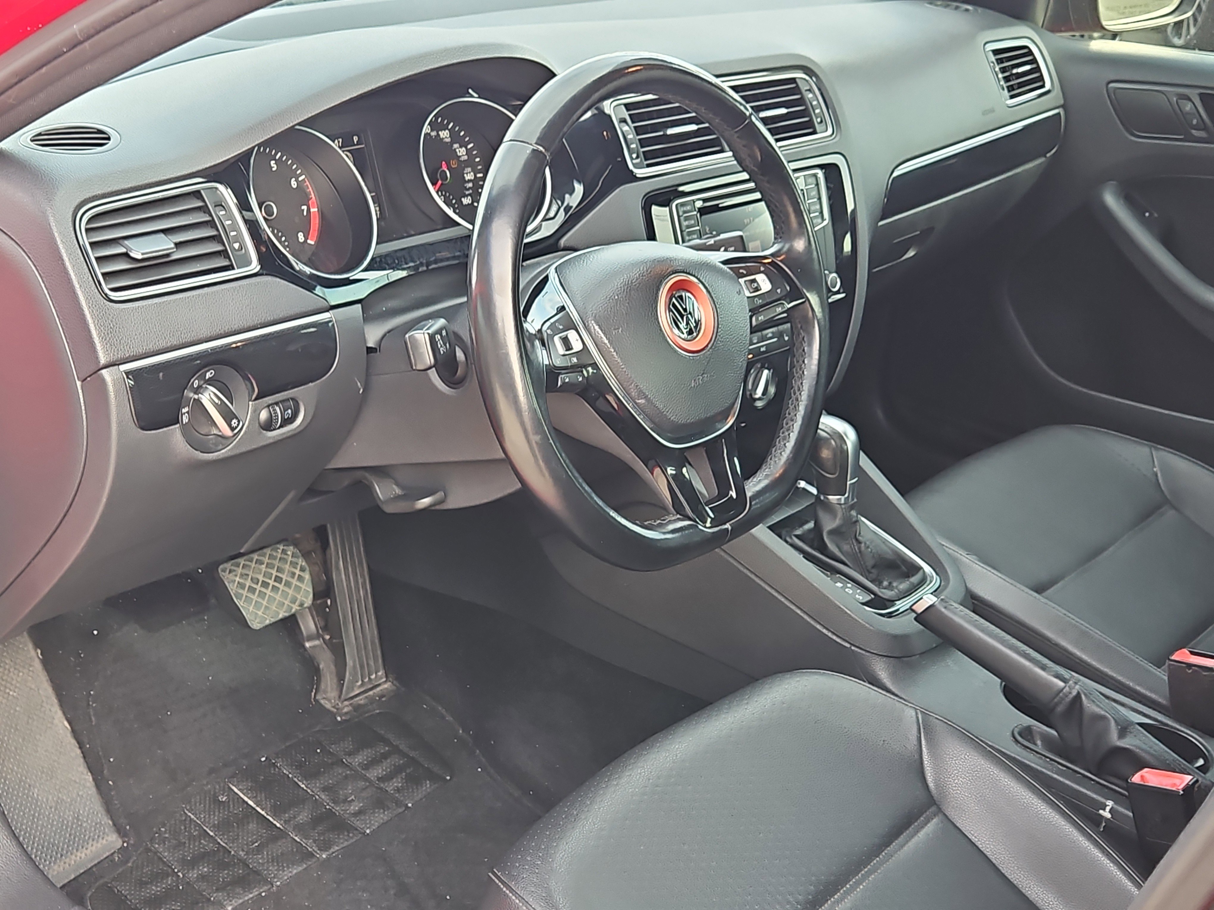 Used 2018 Volkswagen Jetta Sport image 13