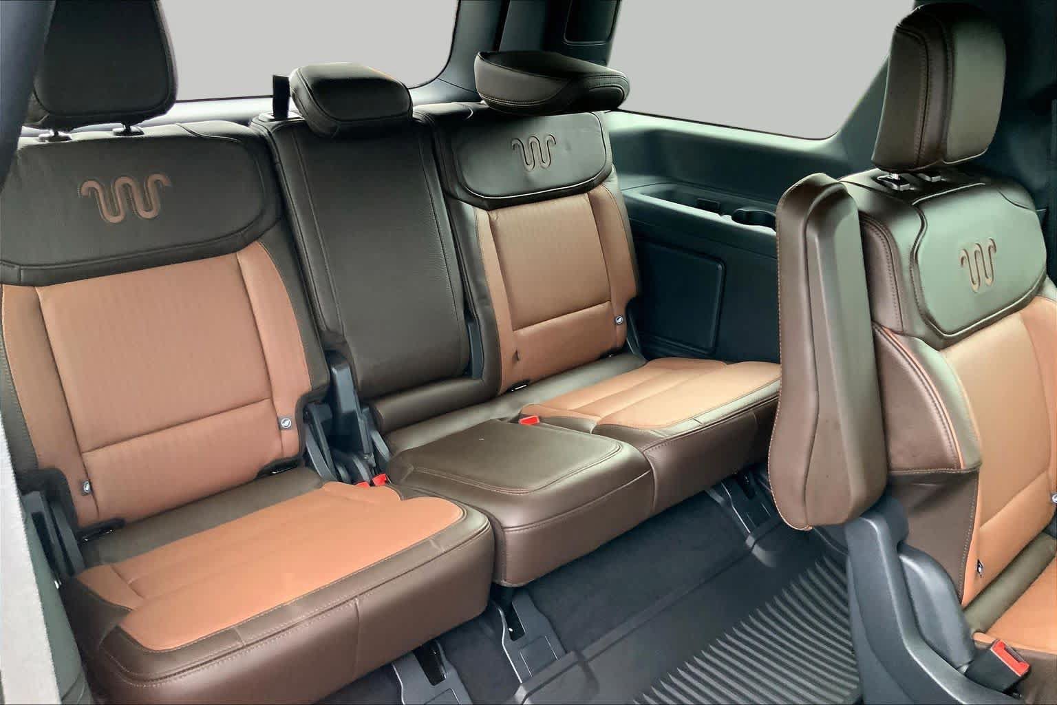 Used 2025 Ford Expedition King Ranch AWD/4WD image 19