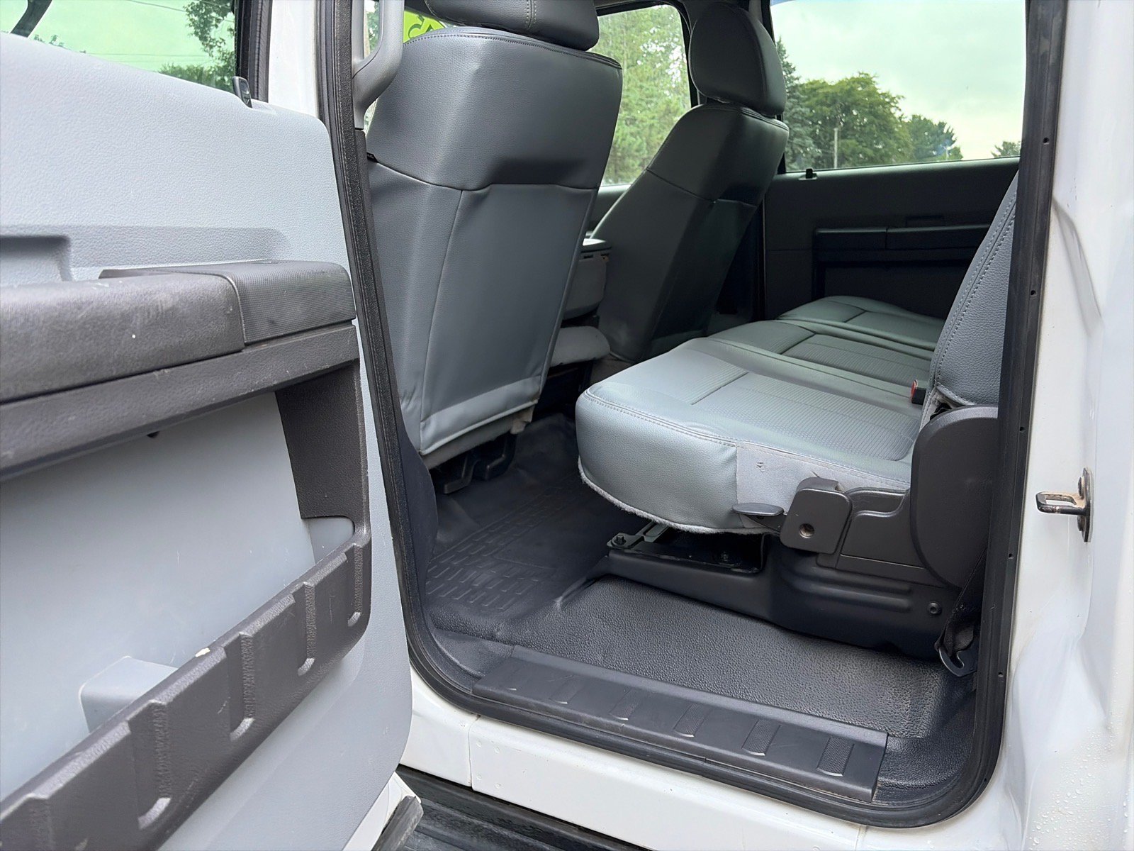 Used 2015 Ford F450 XL w/ Power Equipment Group AWD/4WD image 9