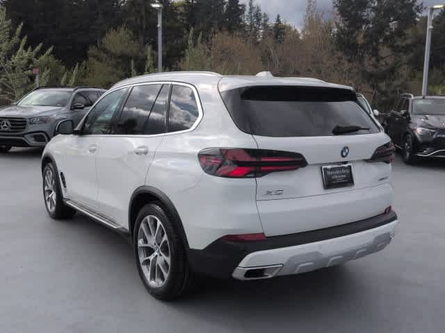 Used 2026 BMW X5 xDrive40i AWD/4WD image 6