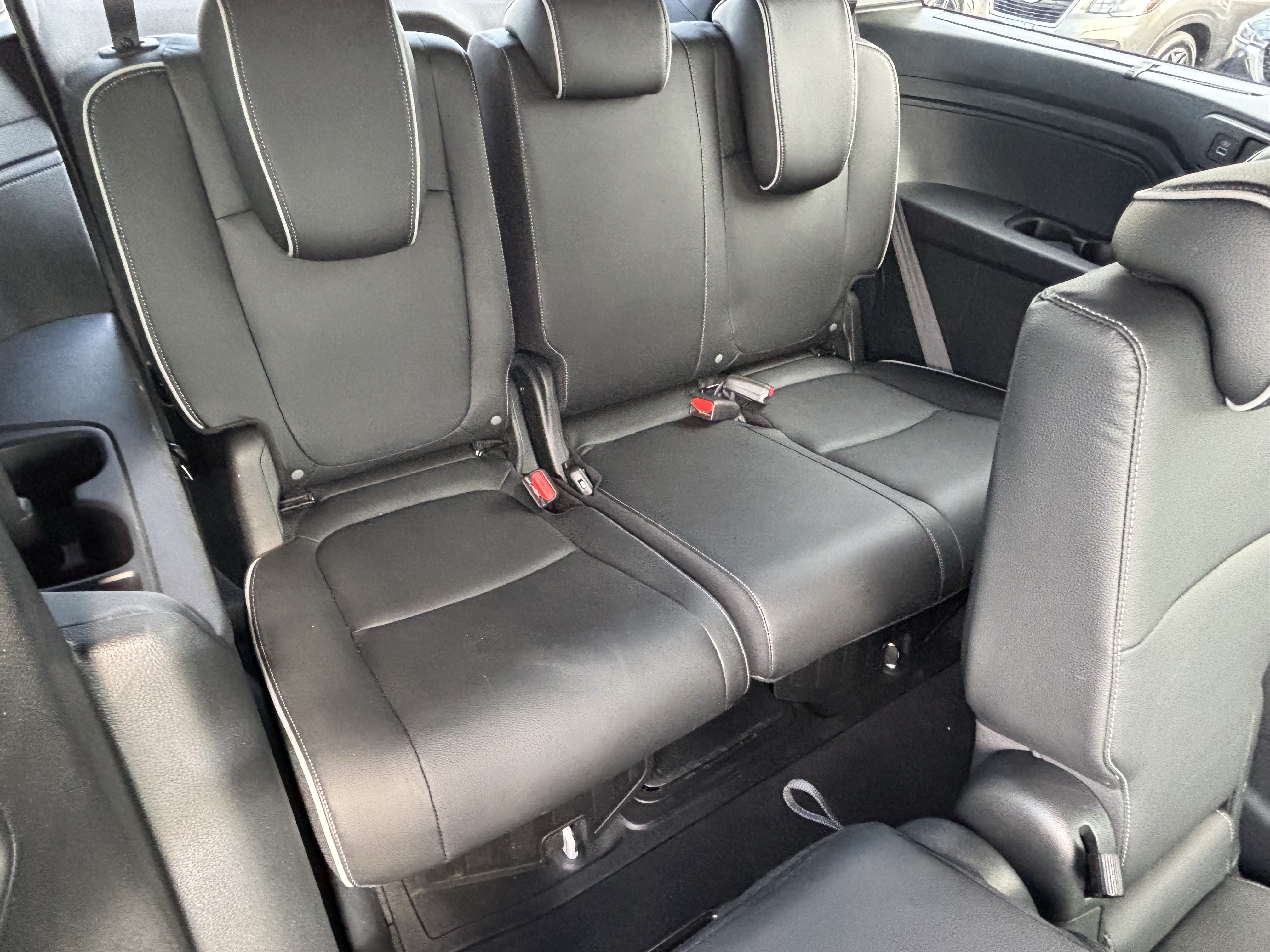 Certified 2024 Honda Odyssey Elite image 12