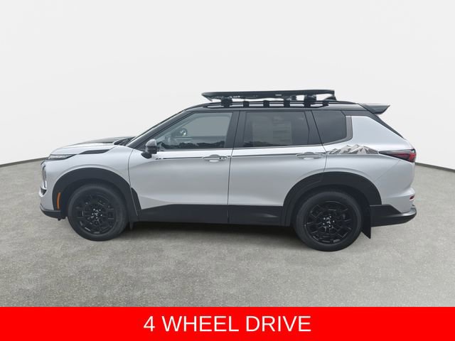 Used 2025 Mitsubishi Outlander Trail Edition image 8