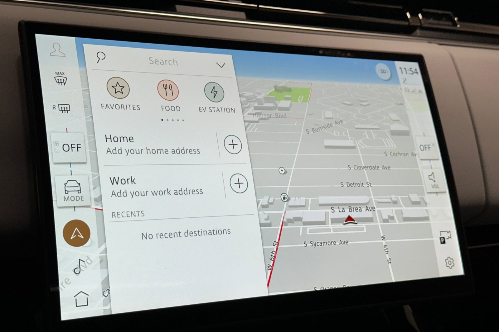 Used 2025 Land Rover Range Rover Sport Dynamic SE image 20