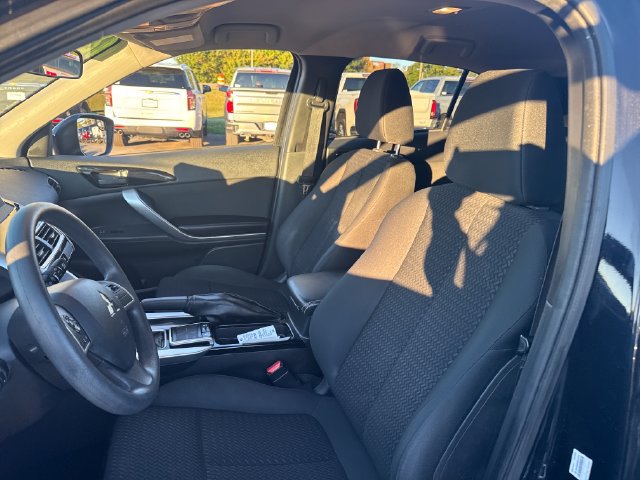 Used 2018 Mitsubishi Eclipse Cross LE AWD/4WD image 13