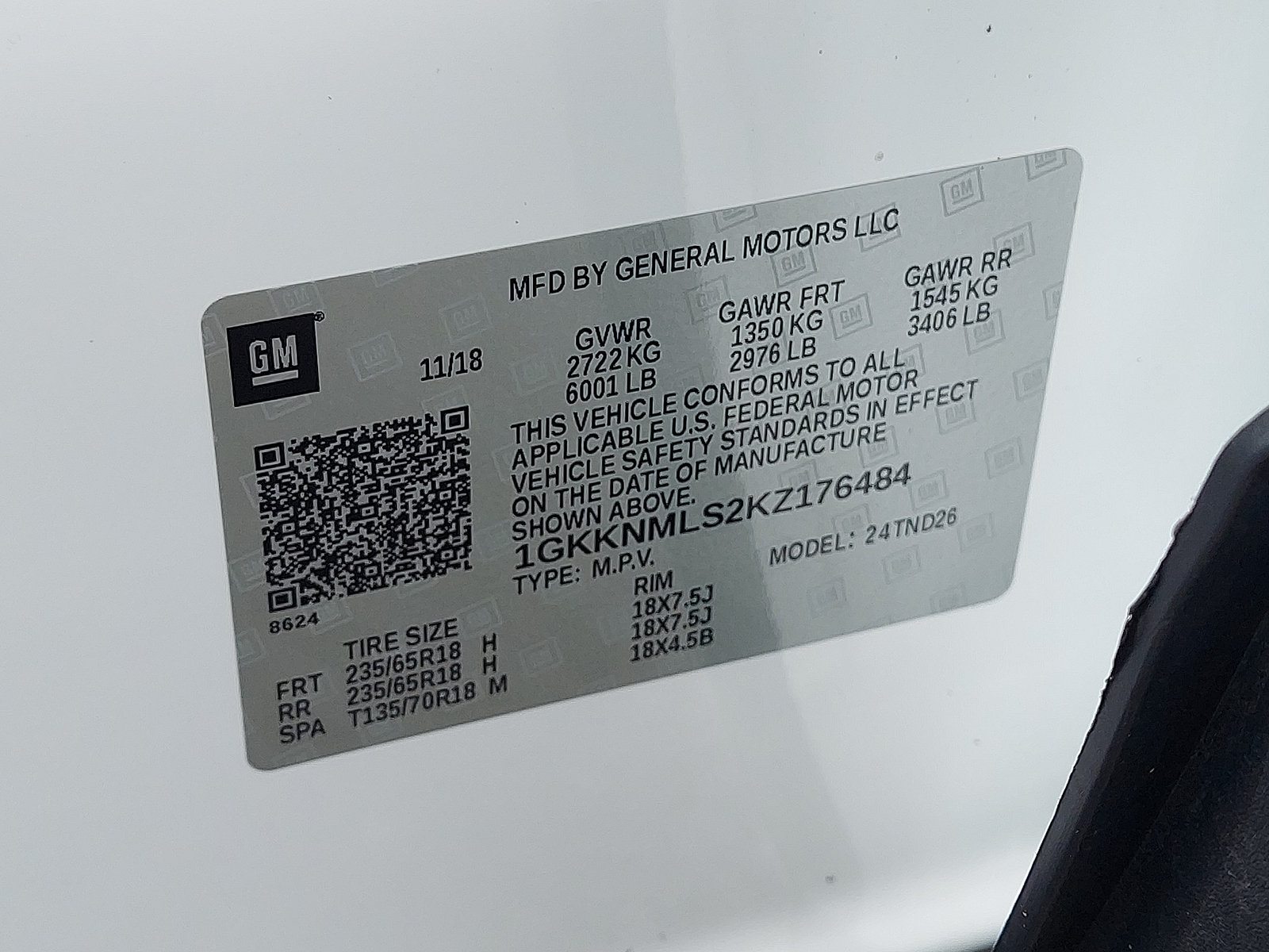 Used 2019 GMC Acadia SLT w/ LPO, Floor Liner Package FWD image 24