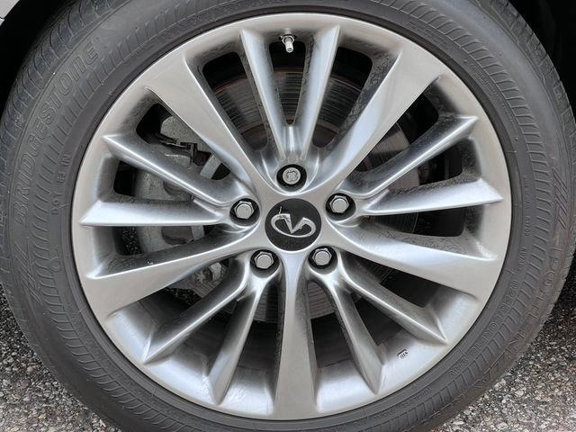 Used 2023 INFINITI Q50 Luxe AWD/4WD image 7