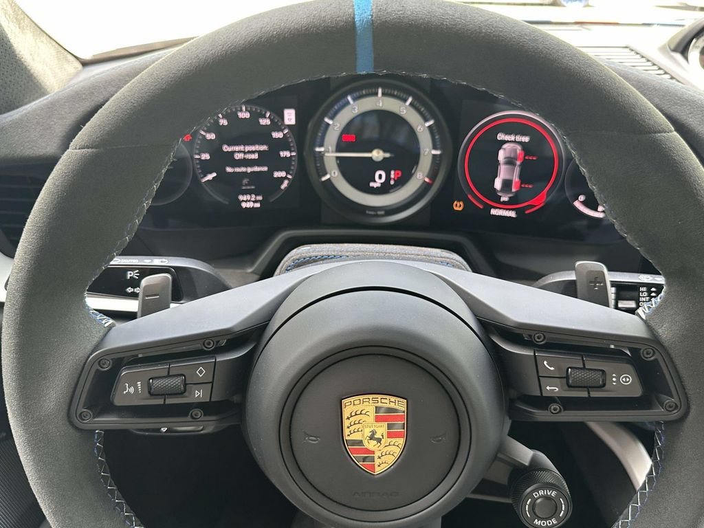 Used 2023 Porsche 911 GT3 RS image 19