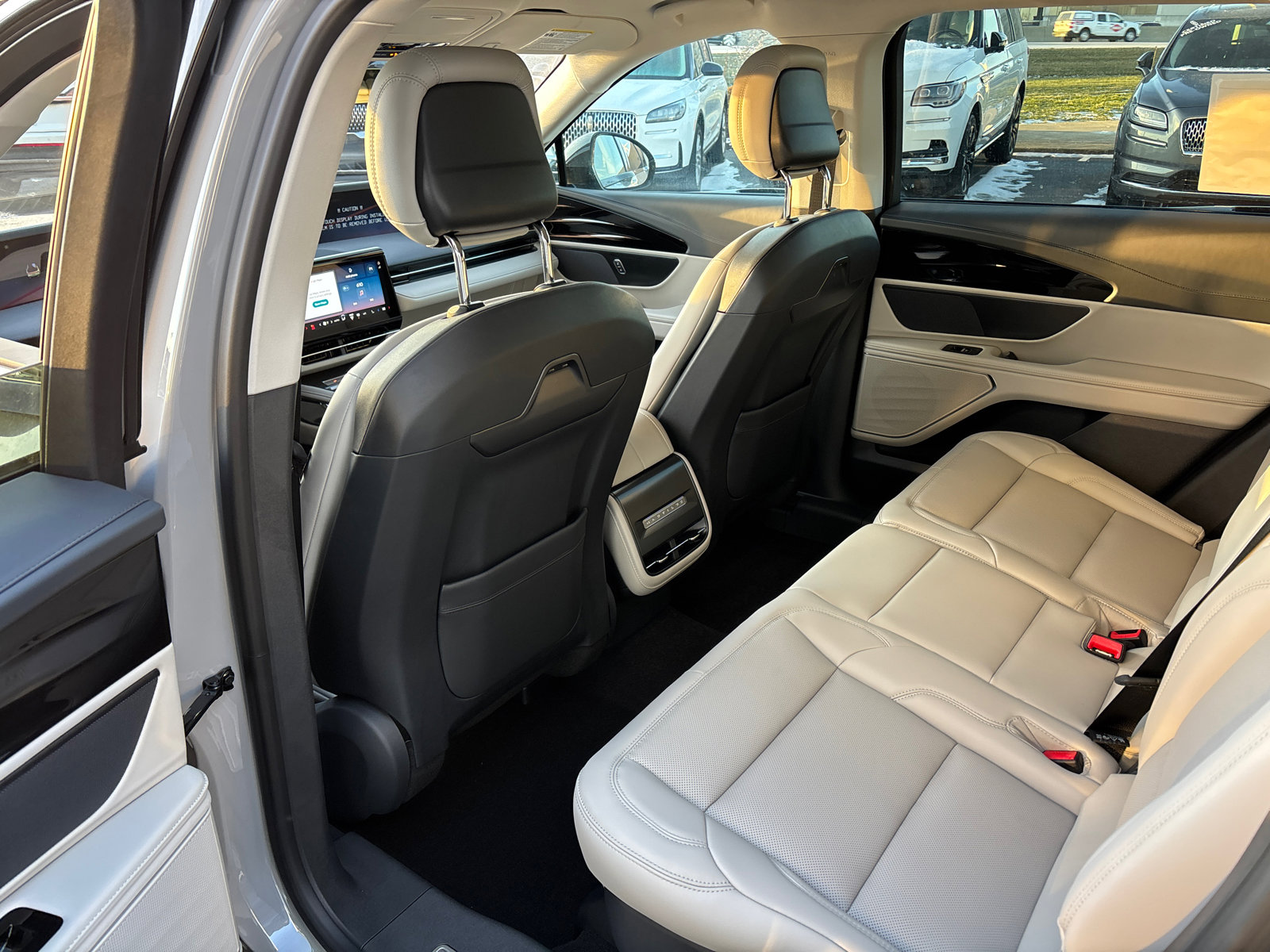 New 2026 Lincoln Nautilus Premier image 28