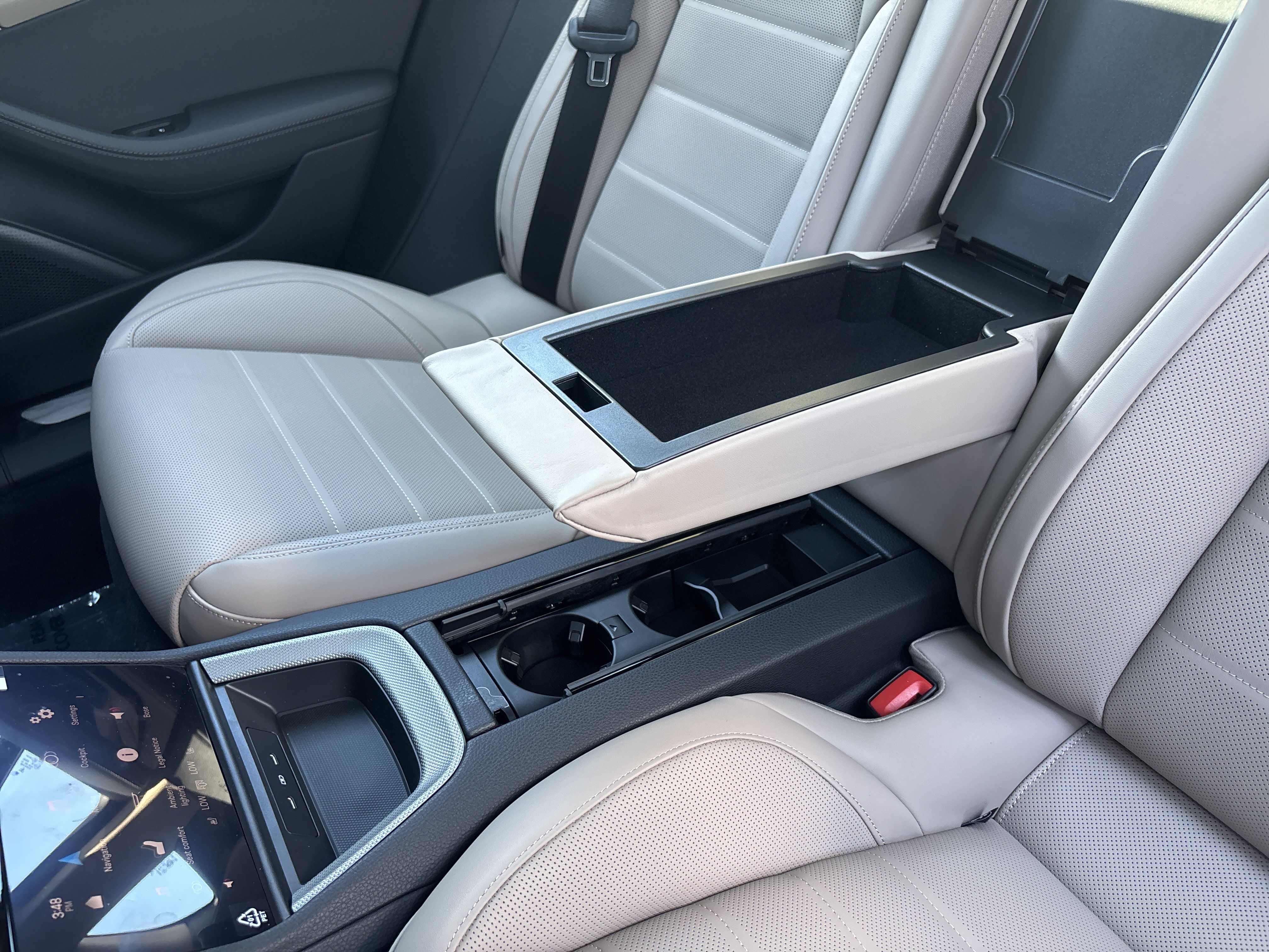 New 2026 Porsche Panamera 4 AWD/4WD image 28