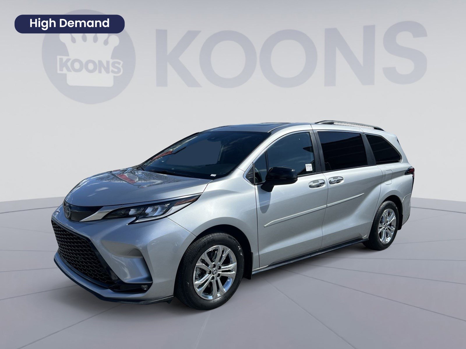 Used 2023 Toyota Sienna XSE w/ XSE Plus Package