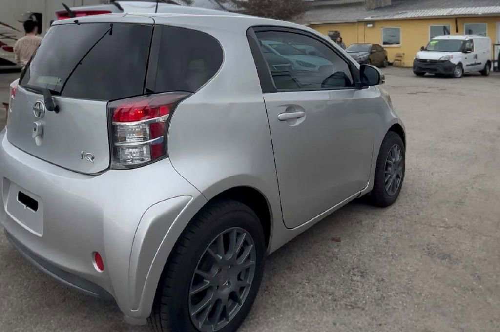 Used 2013 Scion iQ image 4