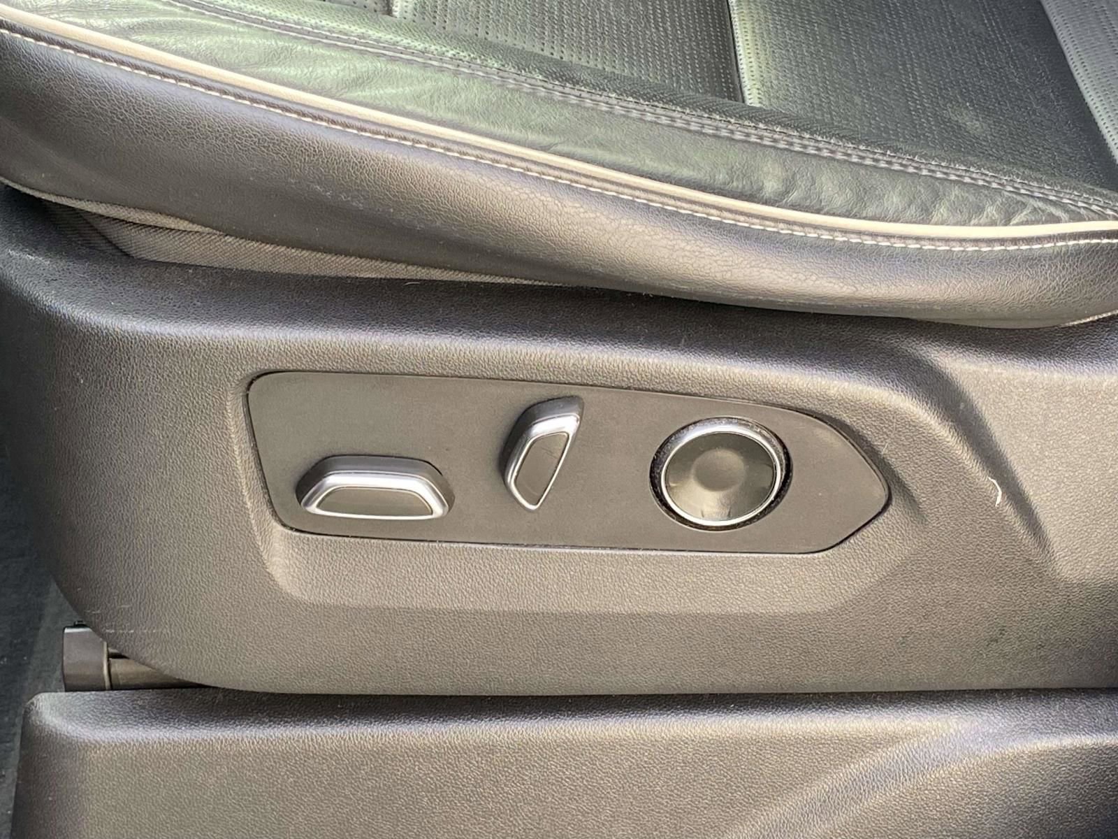 Used 2021 Cadillac Escalade Sport w/ LPO, ONYX Package image 18