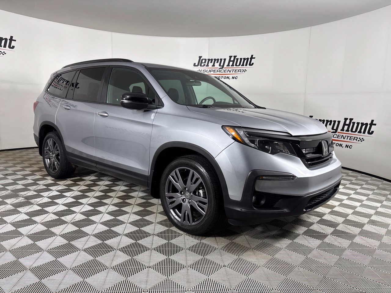 Used 2022 Honda Pilot Sport image 3