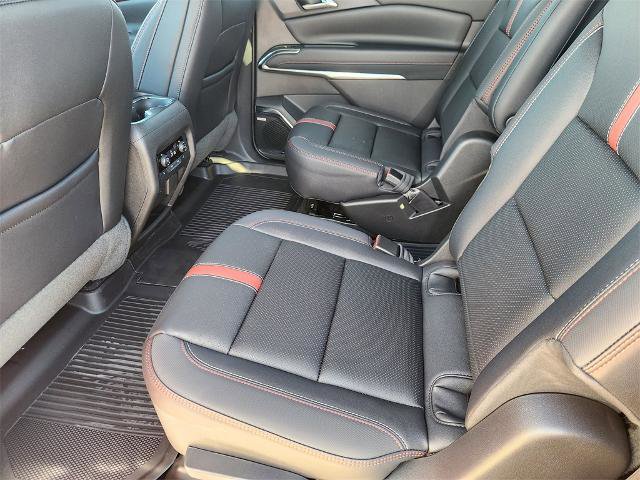 New 2026 Chevrolet Traverse RS w/ LPO, Floor Liner Package image 20