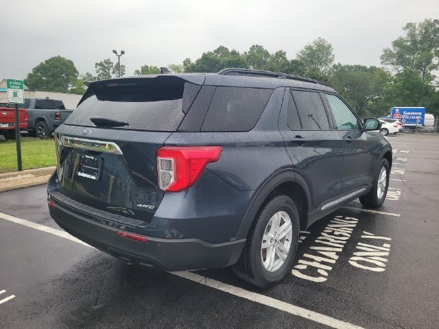 Certified 2024 Ford Explorer XLT AWD/4WD image 5