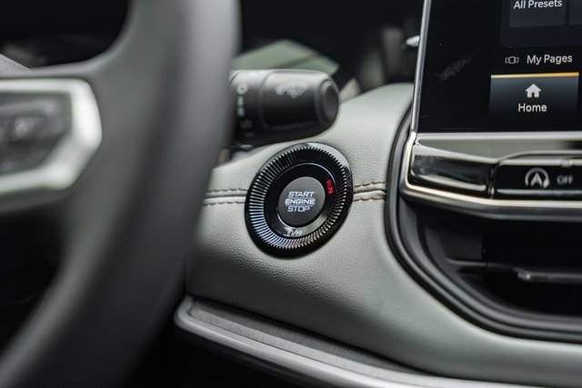 New 2026 Jeep Compass Limited image 26