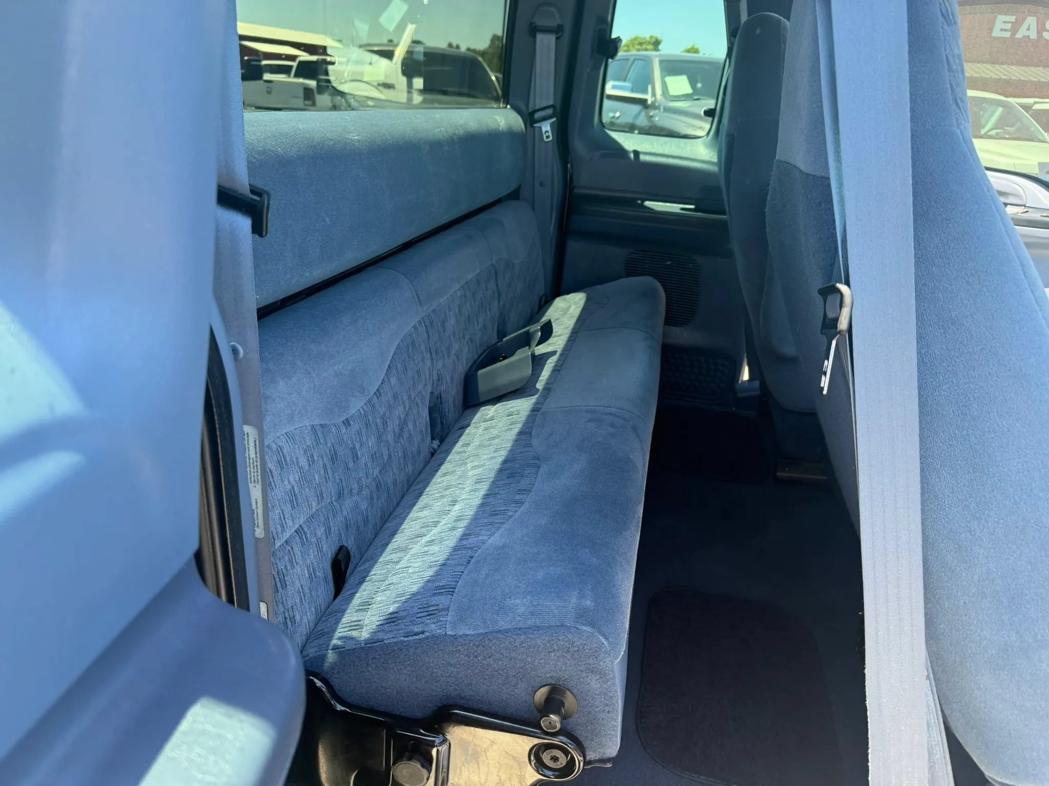 Used 1999 Ford F250 XLT RWD image 14