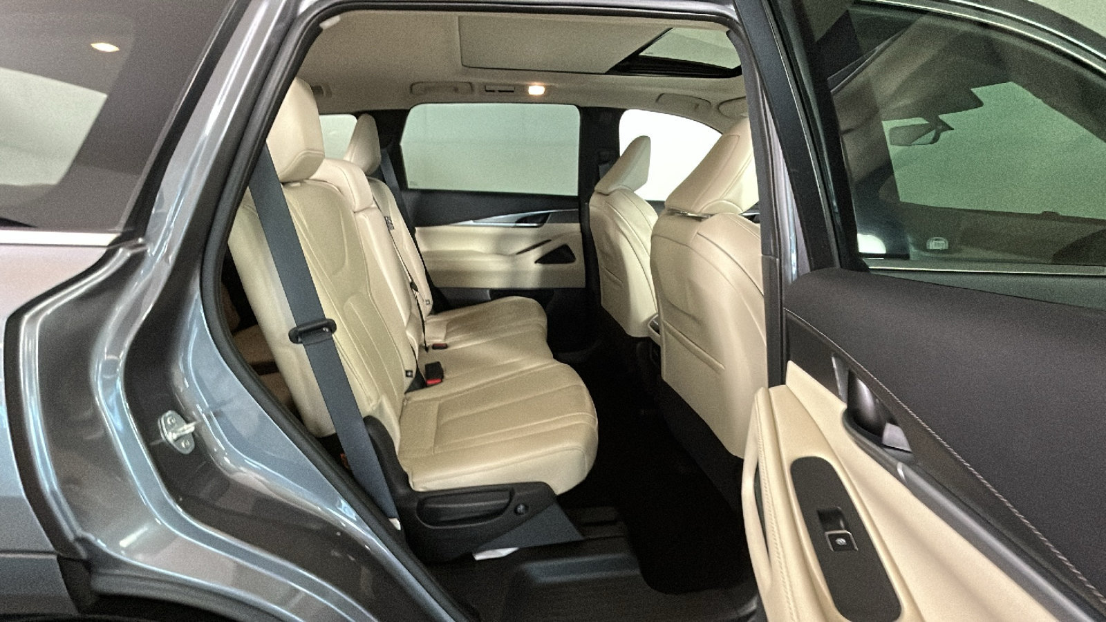 Used 2024 INFINITI QX60 Luxe AWD/4WD image 33
