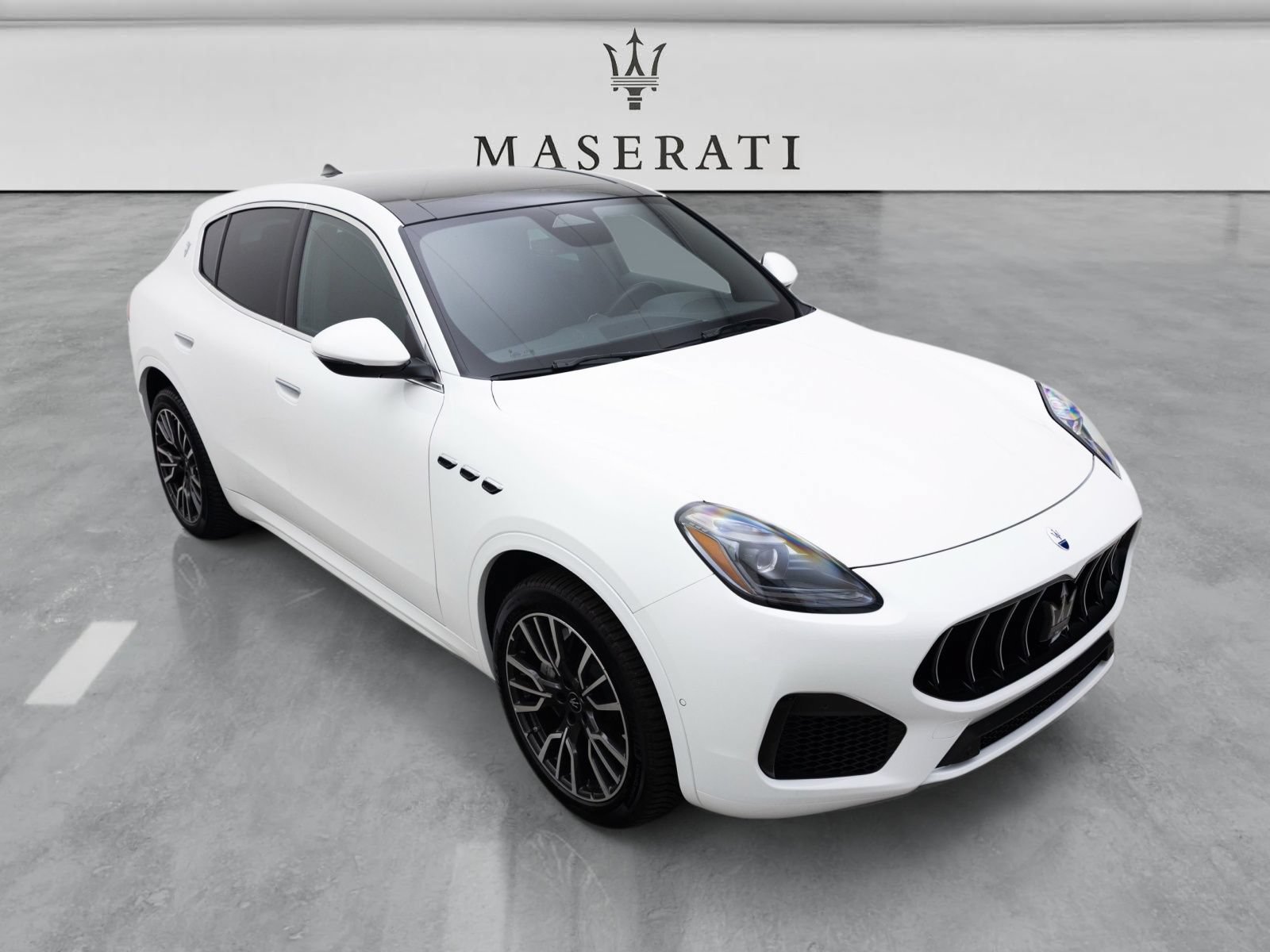 New 2025 Maserati Grecale GT AWD/4WD image 9