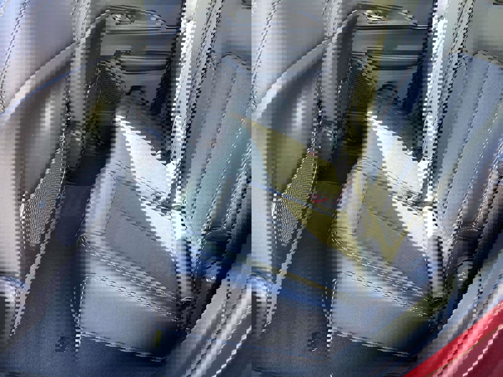 Used 2024 Jeep Grand Cherokee Altitude image 14