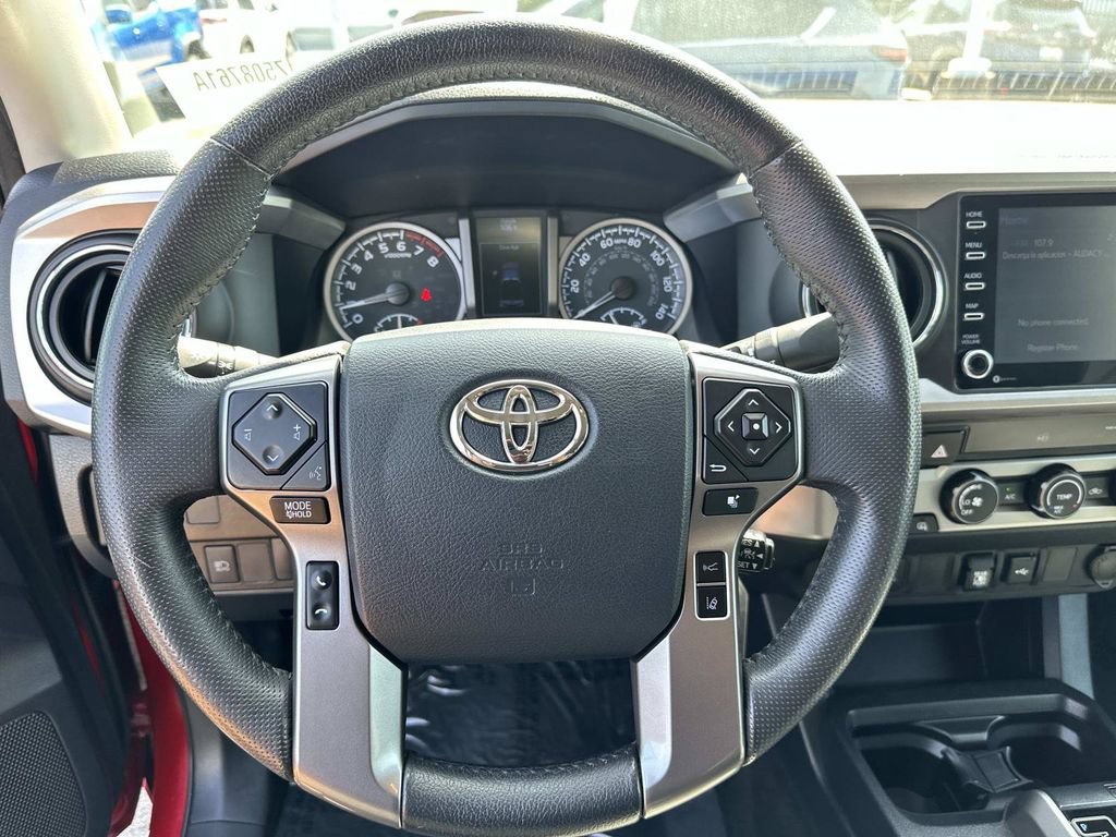 Used 2020 Toyota Tacoma SR5 AWD/4WD image 18