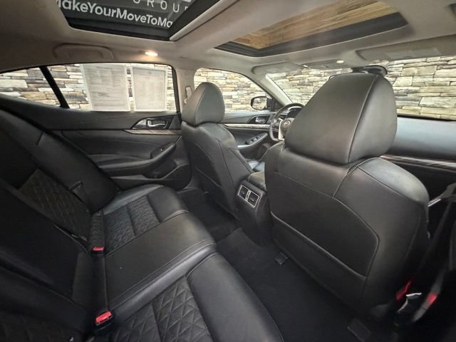 Used 2016 Nissan Maxima Platinum FWD image 34