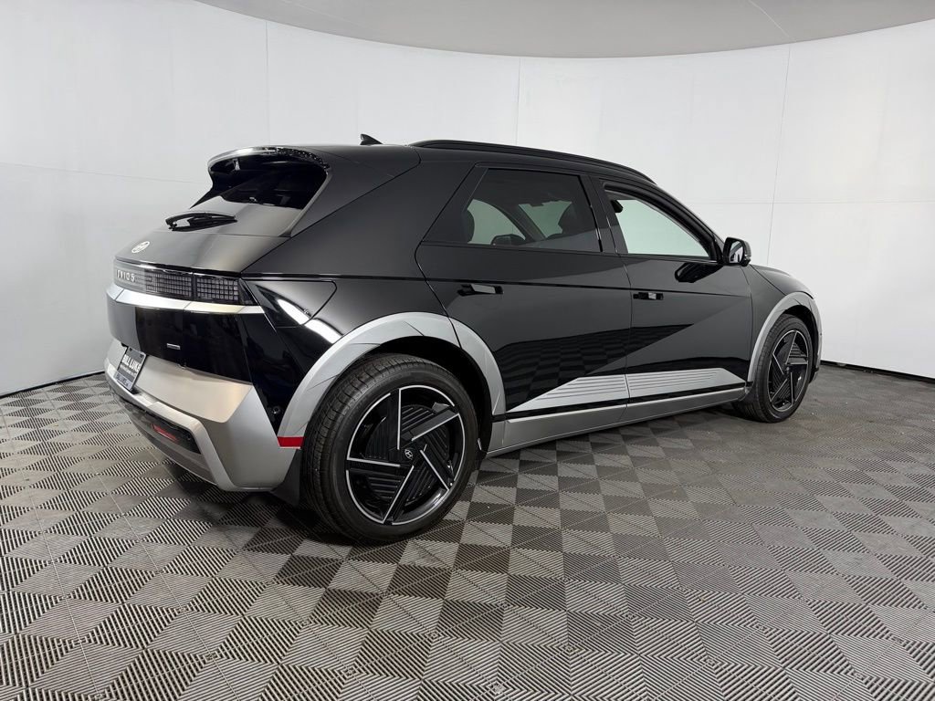 Used 2026 Hyundai Ioniq 5 Limited image 5