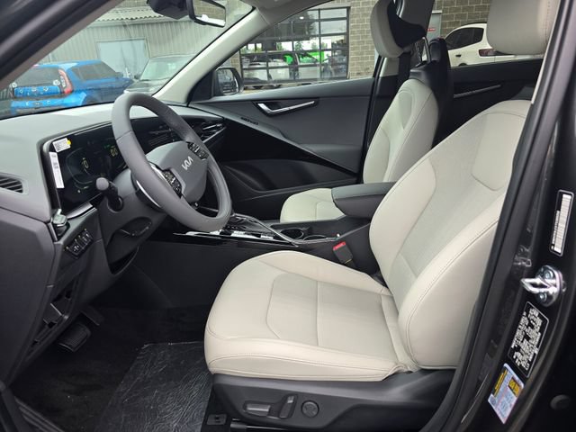 New 2026 Kia Niro EX FWD image 18