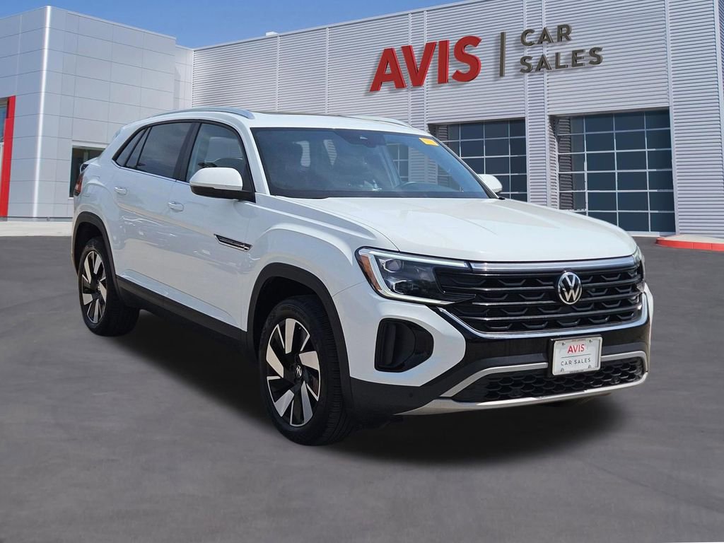 Used 2025 Volkswagen Atlas Cross Sport SE image 9