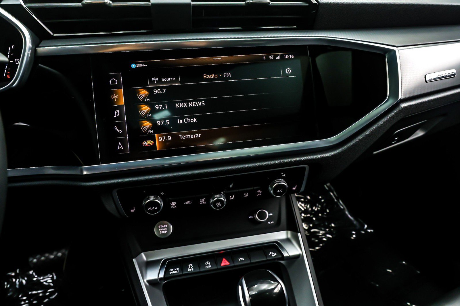 Used 2020 Audi Q3 2.0T Premium Plus w/ Premium Plus Package image 20