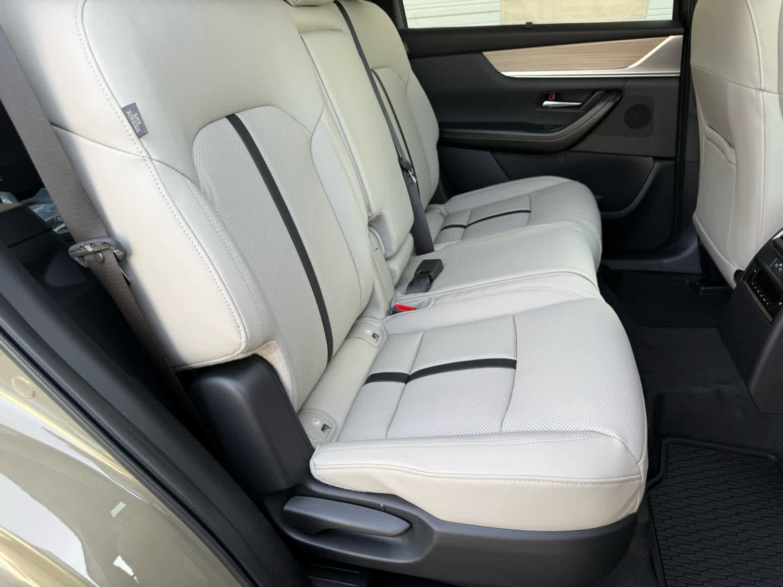 New 2026 MAZDA CX-70 3.3 Turbo w/ Preferred Package image 7