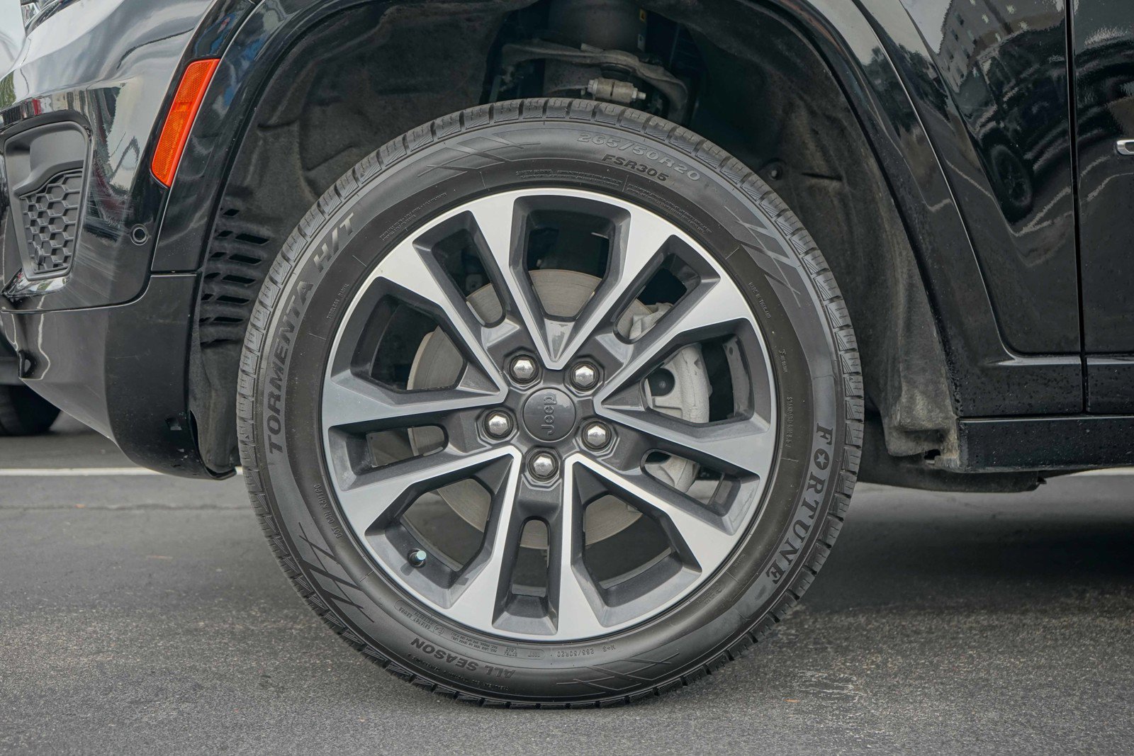 Used 2022 Jeep Grand Cherokee L Overland w/ Luxury Tech Group IV image 10