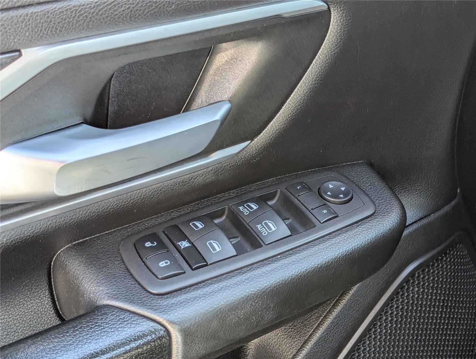 Used 2023 RAM 1500 Lone Star image 18