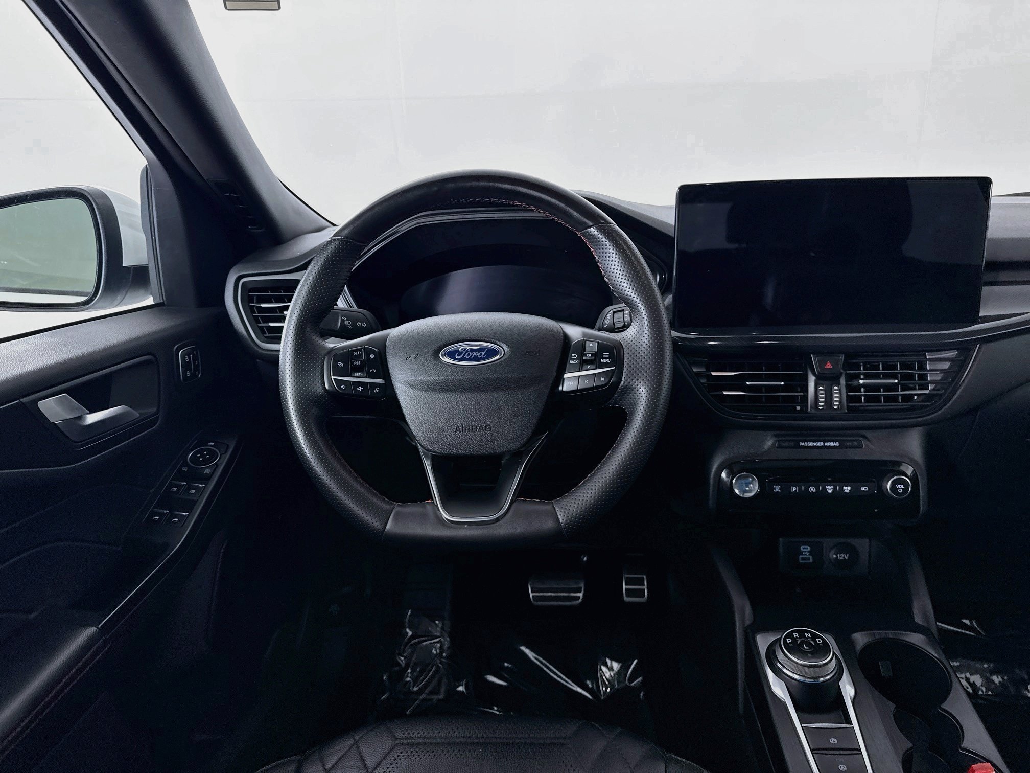 Used 2023 Ford Escape ST-Line Elite w/ Premium Technology Package AWD/4WD image 24