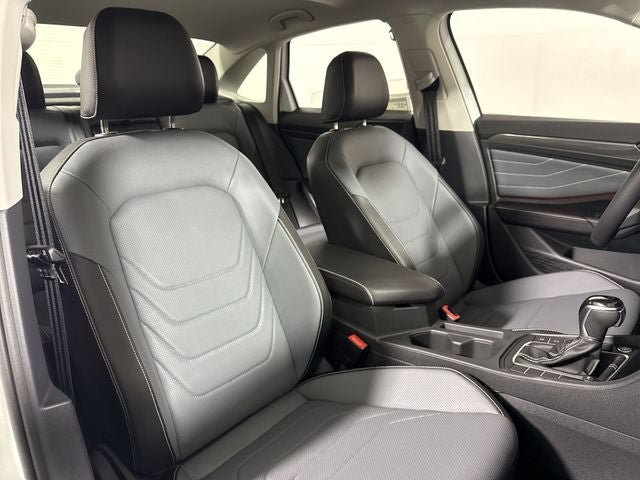 New 2026 Volkswagen Jetta SEL FWD image 14