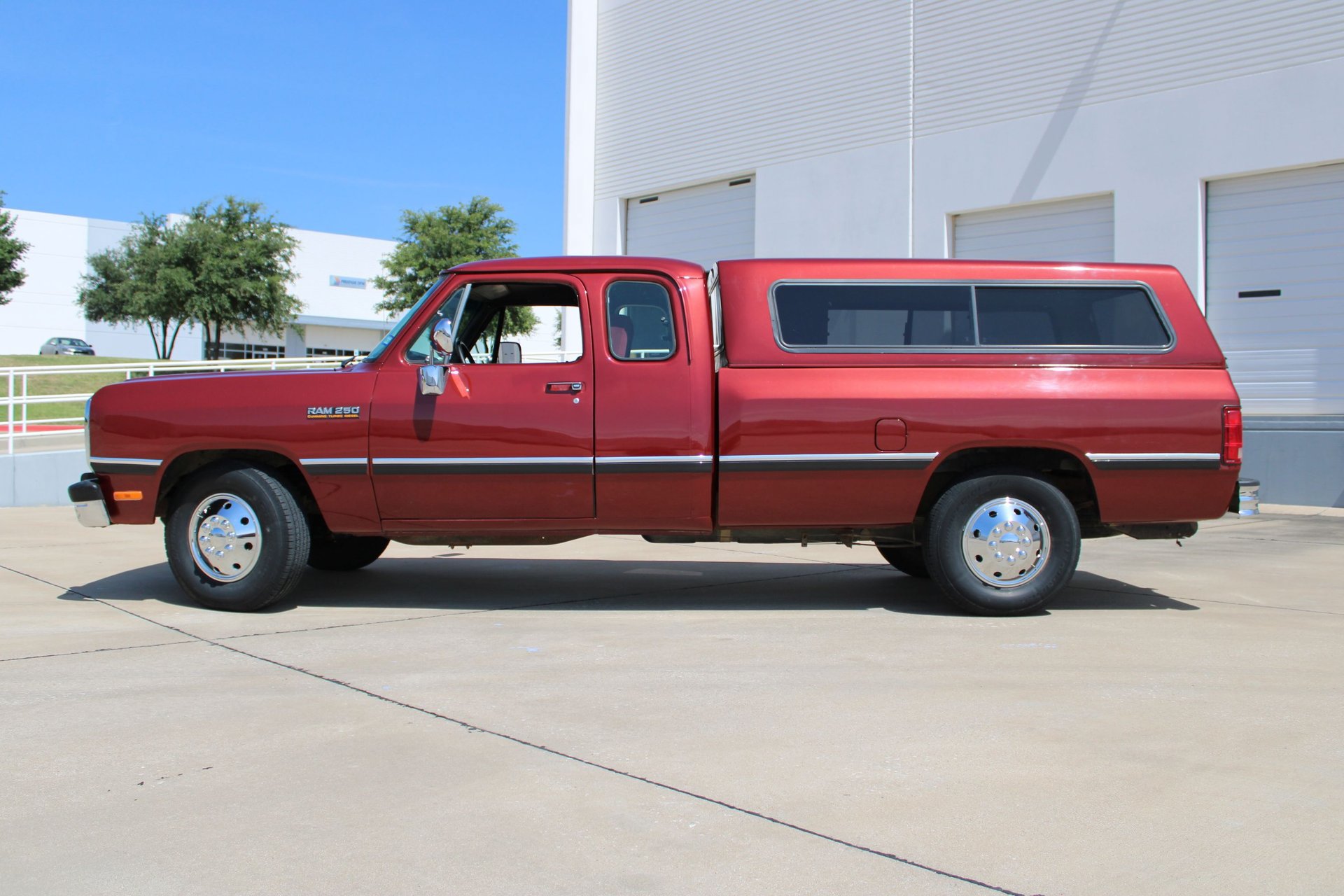 Used 1993 Dodge D/W Truck 250 RWD image 6