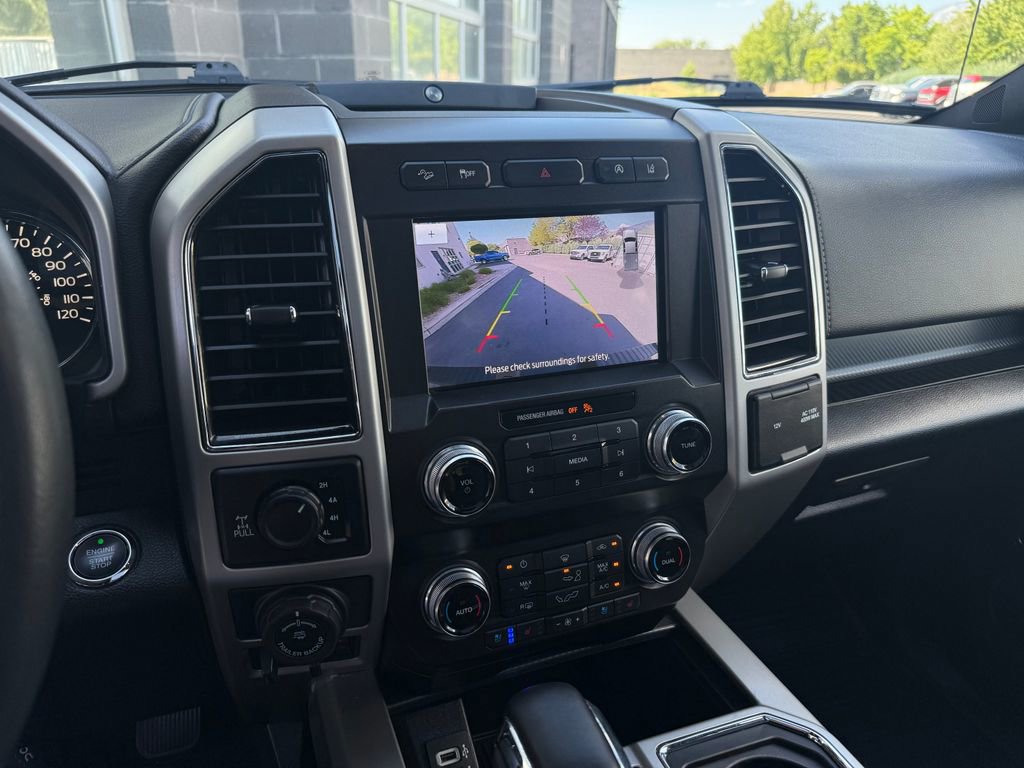Used 2020 Ford F150 Lariat w/ Equipment Group 502A Luxury AWD/4WD image 27