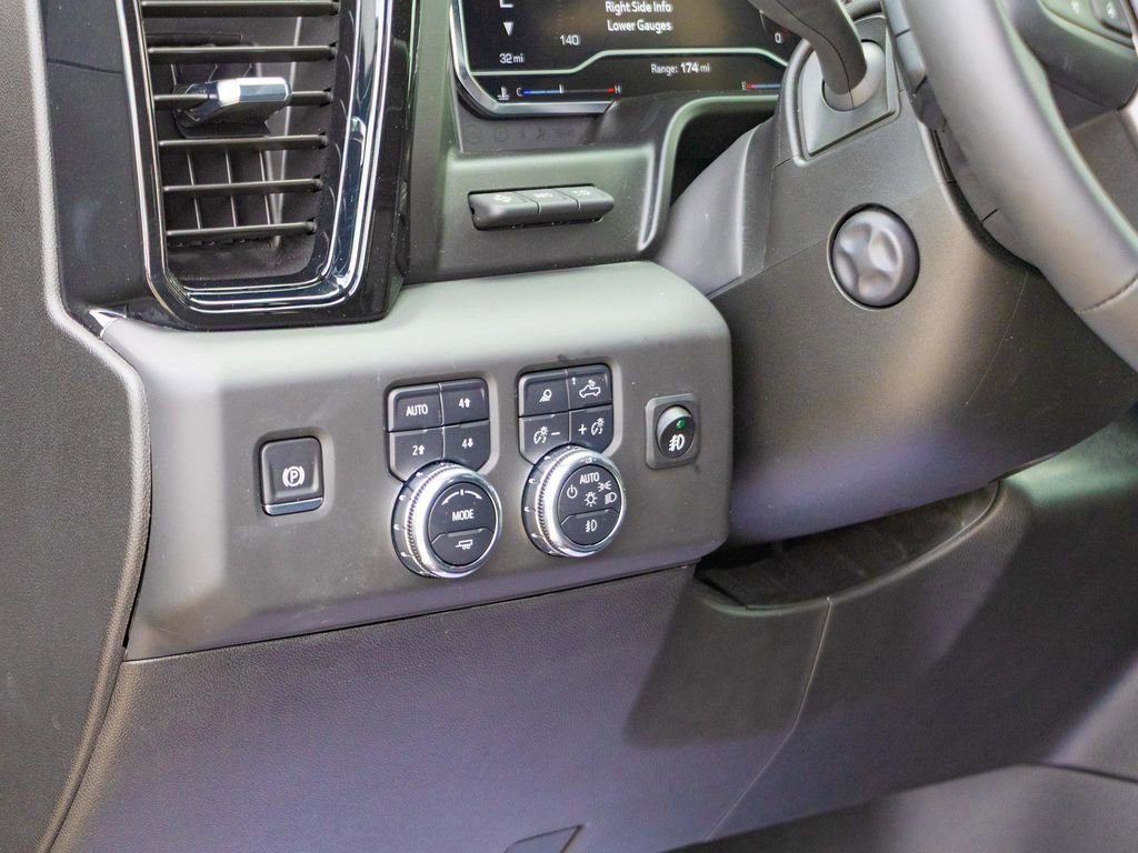 New 2025 GMC Sierra 1500 AT4 w/ AT4 Premium Package AWD/4WD image 31