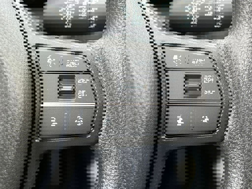 New 2026 Honda HR-V LX image 18