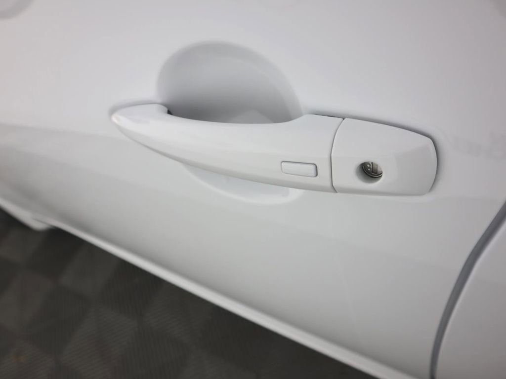 Certified 2025 Nissan Sentra SV w/ Trunk Package image 10