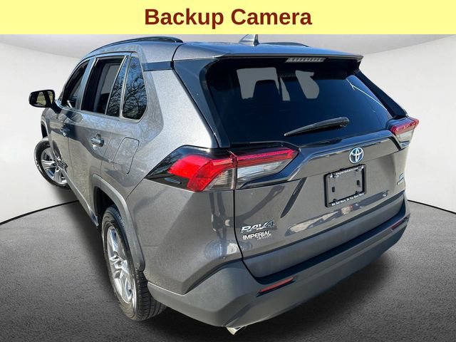 Used 2022 Toyota RAV4 LE image 8