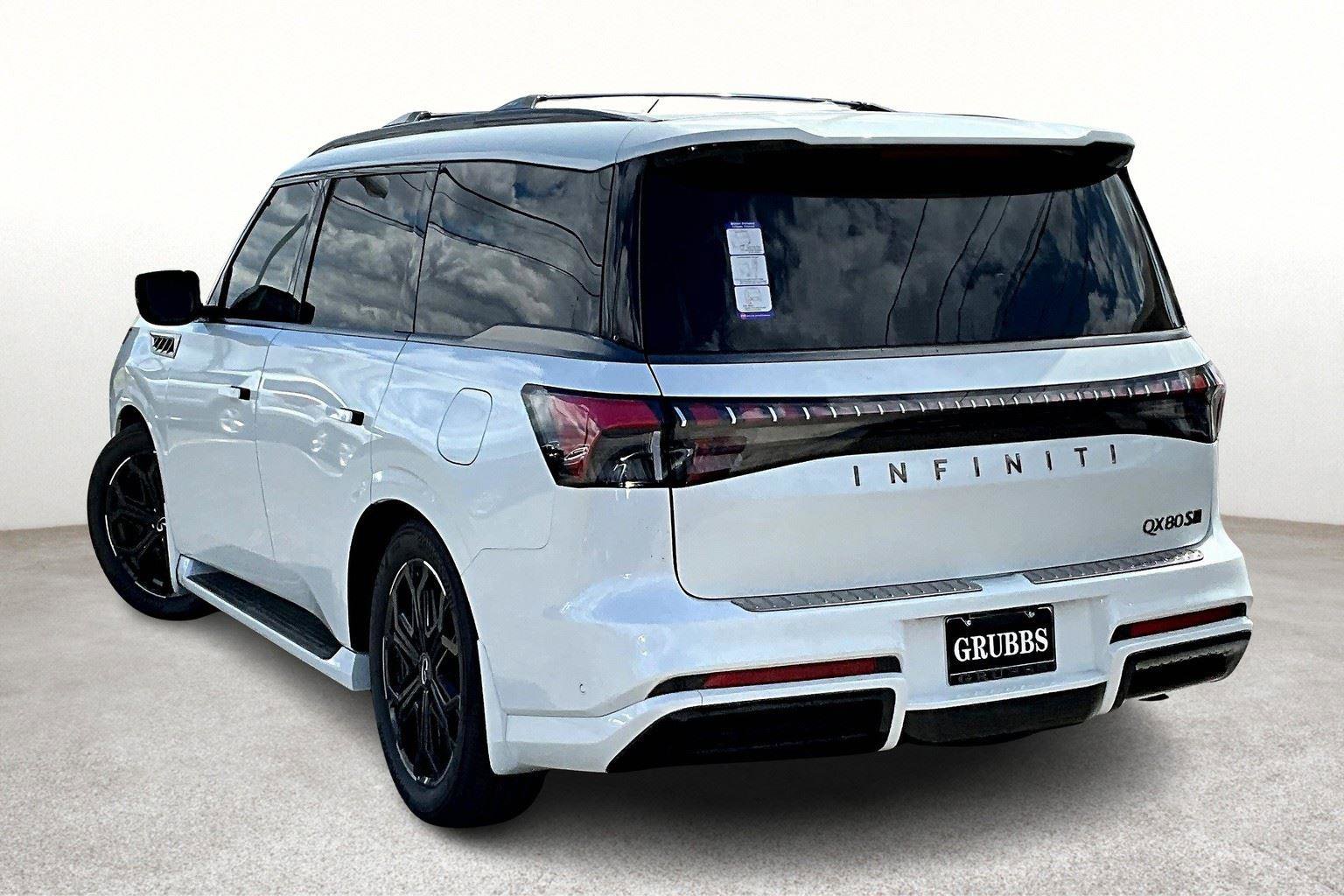 New 2026 INFINITI QX80 4WD w/ Sport Exterior Package image 5