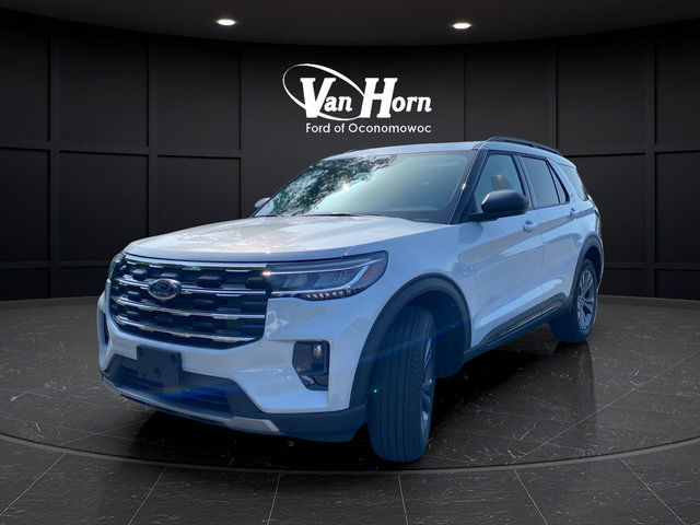 New 2026 Ford Explorer Active w/ Active Comfort Package AWD/4WD image 3